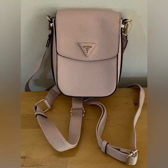 Guess Backpack Pink - Picture 2 of 11